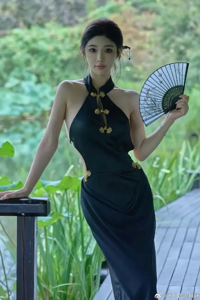 书脸APP下载界面示意图